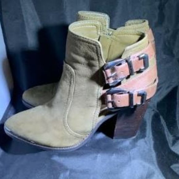 Gianni Bini Shoes - Gianni Bini Double Buckle Open Side Leather Bootie